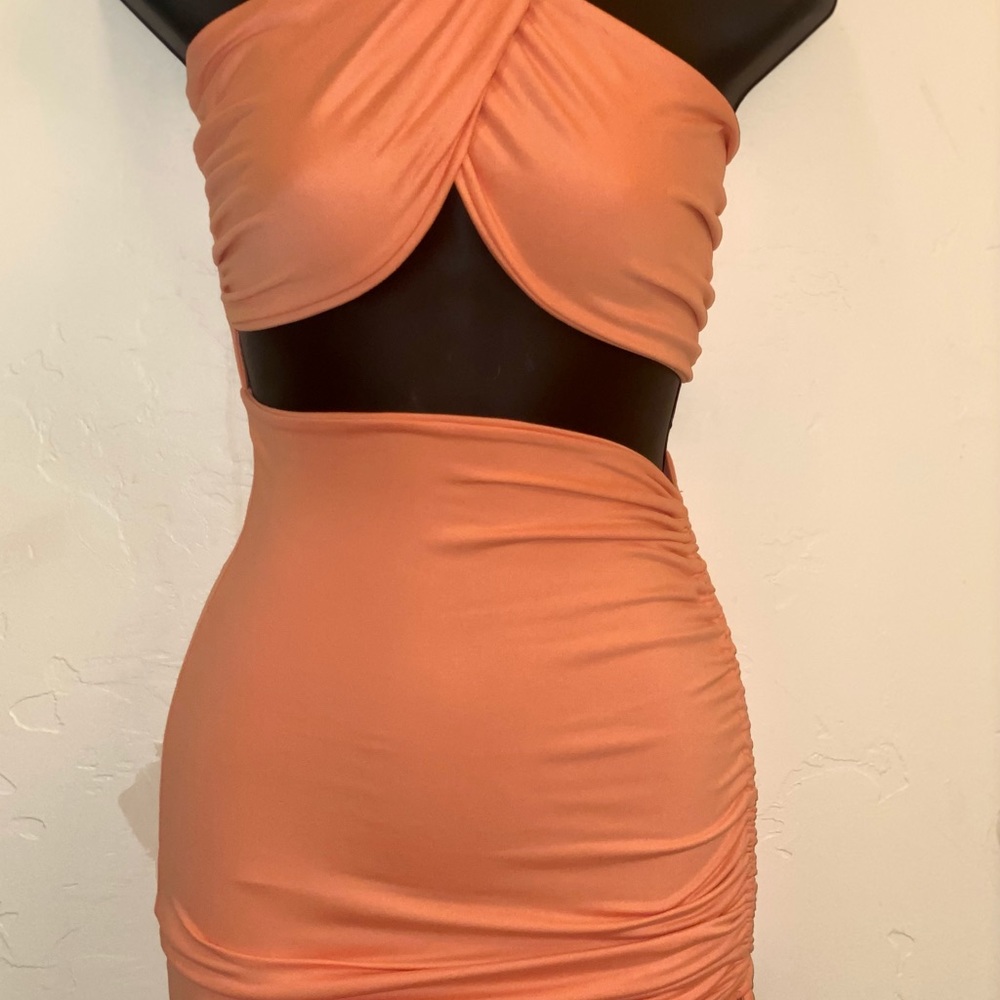 Penelope Peach Mini dress size: X-Small Brand: MyOutfitOnline